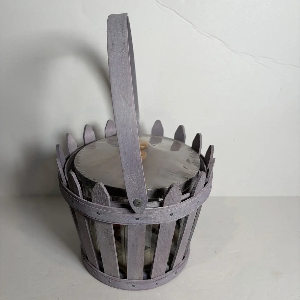 Longaberger 2006 Round Picket Pail Basket Lavender Purple, Lid & Protector EXC